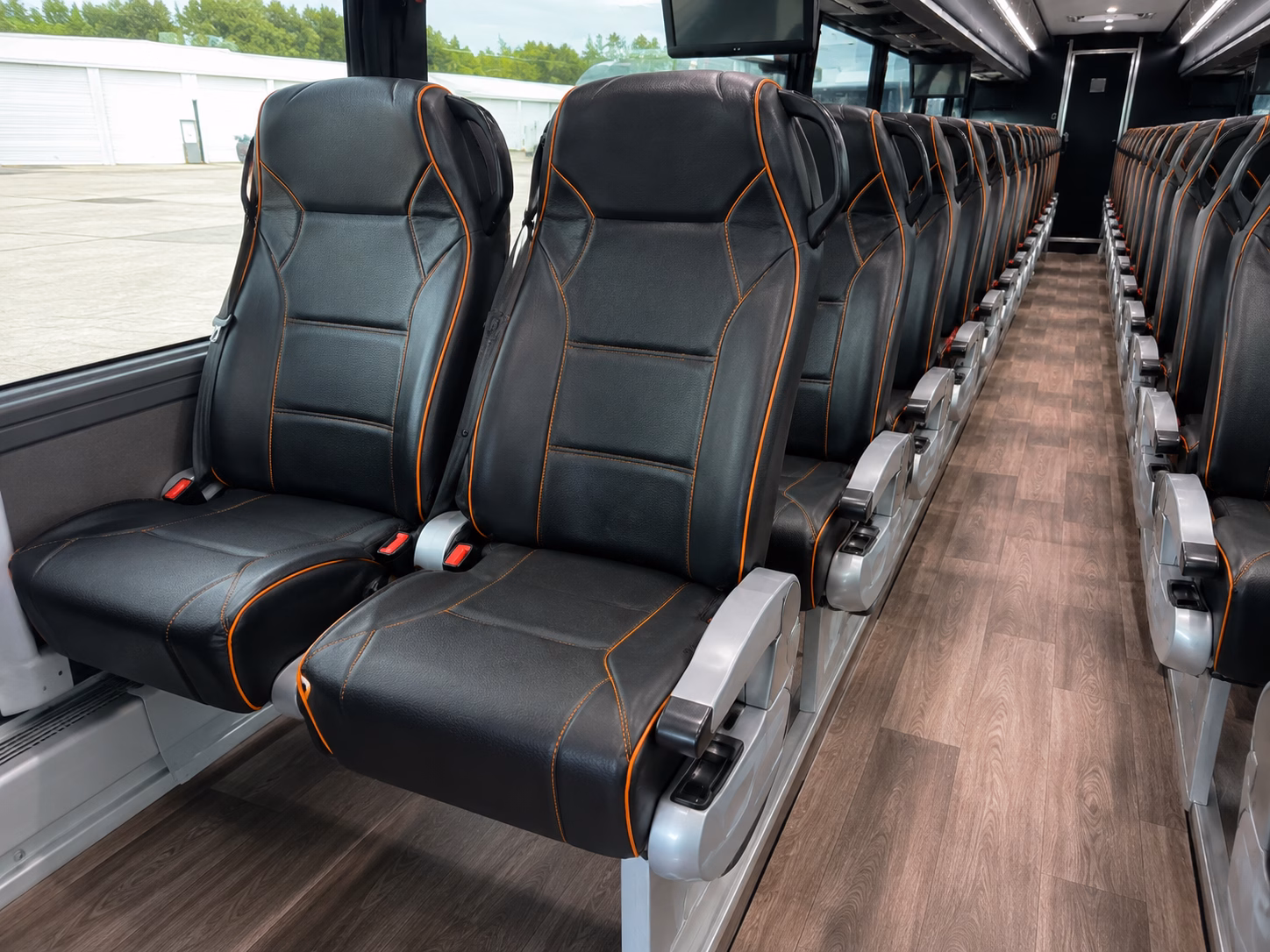 dallas construction and film crew shuttle buses